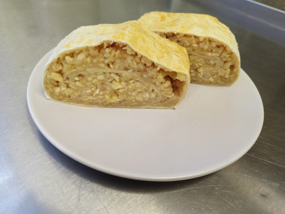 Jablková štrúdla 1,600g (celá noha ,štrúdla s lístkového cesta)